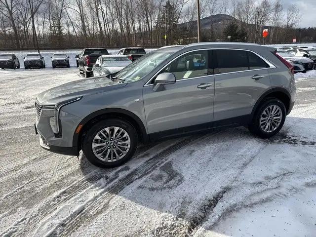 2024 Cadillac XT4 AWD Premium Luxury