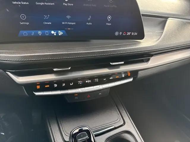 2024 Cadillac XT4 AWD Premium Luxury