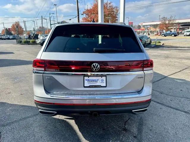 2026 Volkswagen Atlas SE with Technology