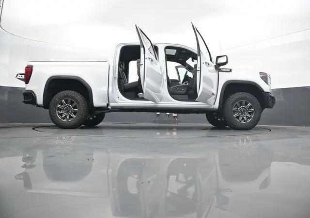 2026 GMC Sierra 1500 Crew Cab, Short Bed, AT4X, 4WD
