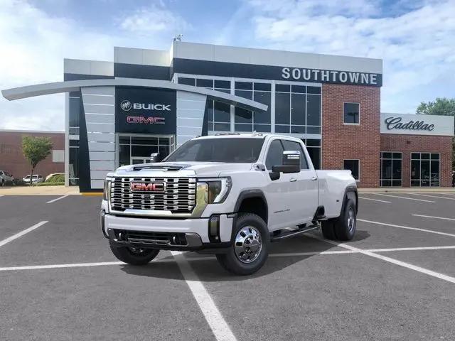 2026 GMC Sierra 3500HD Crew Cab, Long Bed, Denali Dual Rear Wheel, 4WD
