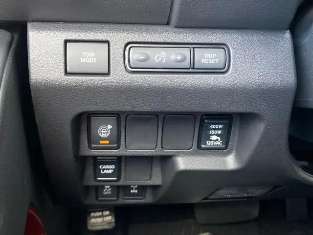 2026 Nissan Frontier Crew Cab PRO-4X 4x4