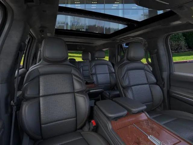 2025 Lincoln Navigator Black Label