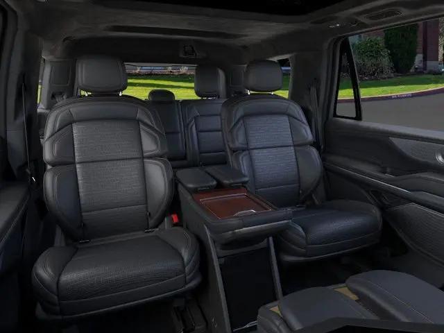 2025 Lincoln Navigator Black Label