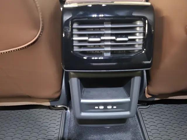 2025 Volkswagen ID.4 AWD Pro