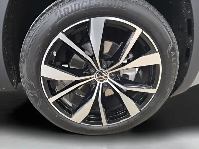 2026 Volkswagen Atlas SEL Premium R-Line