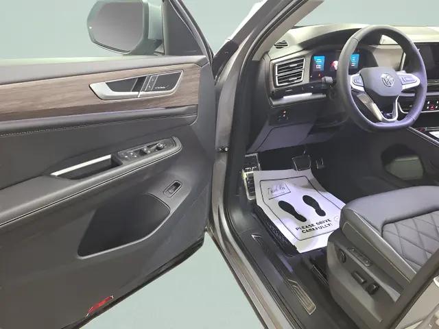 2026 Volkswagen Atlas SEL Premium R-Line