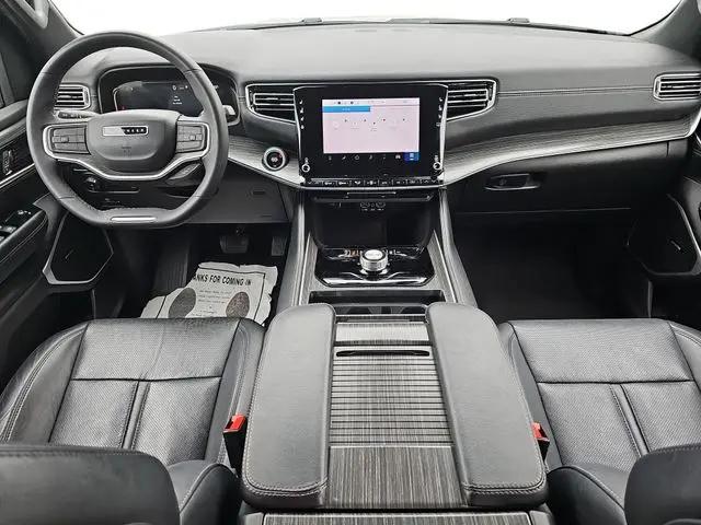 2024 Jeep Wagoneer Series II 4x2