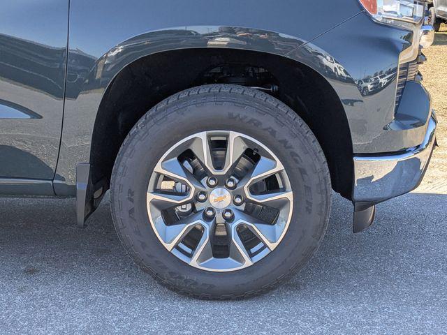 2026 Chevrolet Silverado 1500 4WD Crew Cab Standard Bed LT