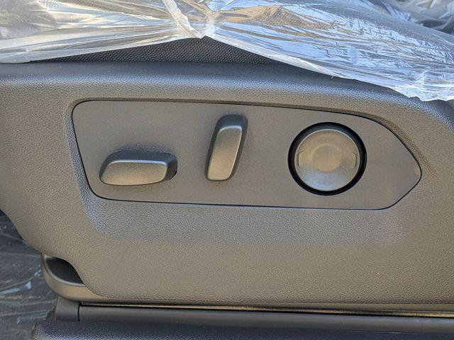 2026 Chevrolet Silverado 1500 4WD Crew Cab Standard Bed LT