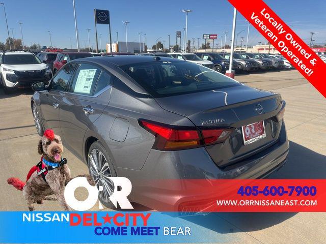 2025 Nissan Altima SL FWD