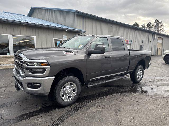 2026 RAM Ram 2500 RAM 2500 TRADESMAN CREW CAB 4X4 64 BOX