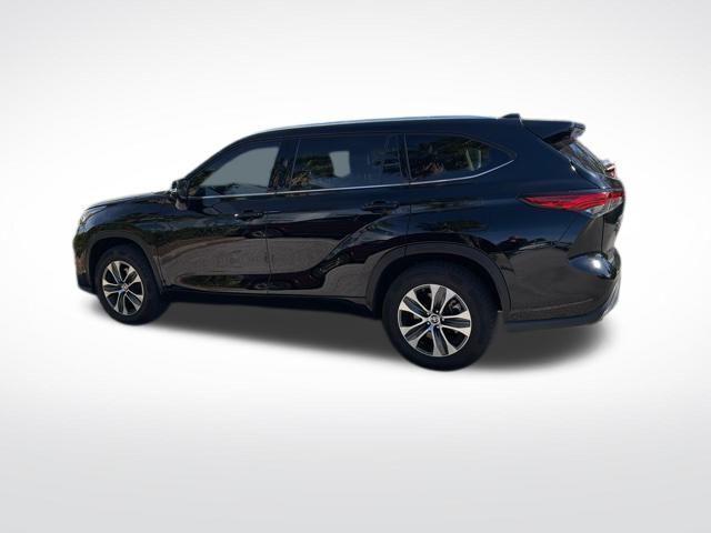 2021 Toyota Highlander XLE 2021 Toyota Highlander XLE