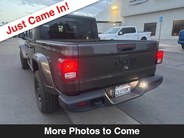 2022 Jeep Gladiator Willys 4x4
