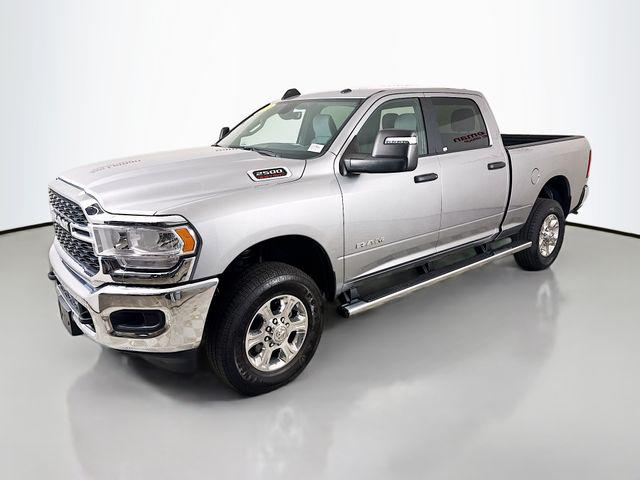 2024 RAM 2500 Big Horn Crew Cab 4x4 64 Box 2024 RAM 2500 Big Horn Crew Cab 4x4 64 Box