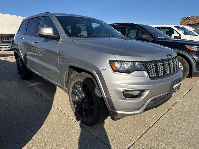 2018 Jeep Grand Cherokee Altitude 4x4 2018 Jeep Grand Cherokee Altitude 4x4