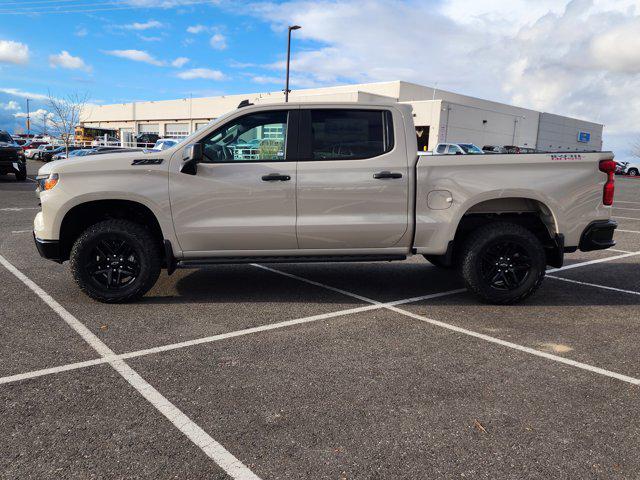 2026 Chevrolet Silverado 1500 4WD Crew Cab Short Bed Custom Trail Boss