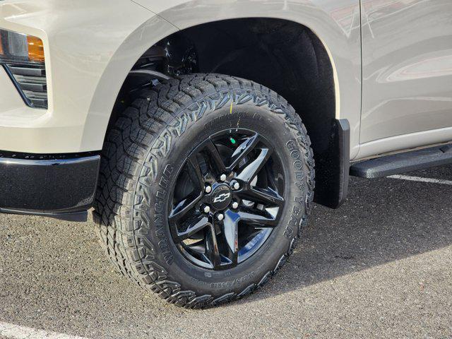 2026 Chevrolet Silverado 1500 4WD Crew Cab Short Bed Custom Trail Boss