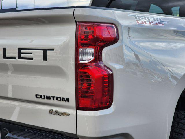 2026 Chevrolet Silverado 1500 4WD Crew Cab Short Bed Custom Trail Boss