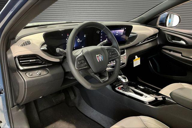 2026 Buick NV Avenir FWD