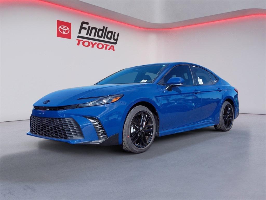 2026 Toyota Camry SE's photo