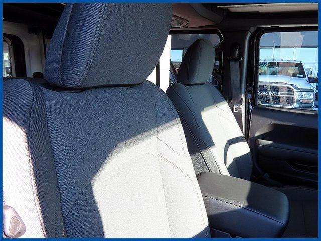2026 Jeep Wrangler 4-Door Willys 4x4