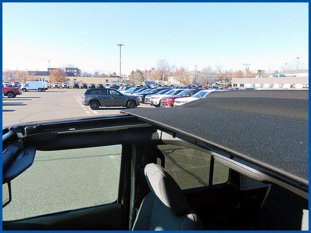 2026 Jeep Wrangler 4-Door Willys 4x4
