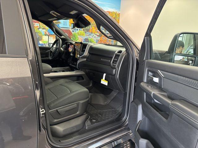 2026 Ram 3500 Big Horn Crew Cab 4x4 6'4" Box