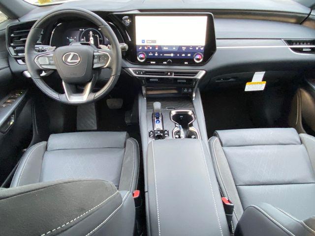 2026 Lexus RX 450h+ Luxury