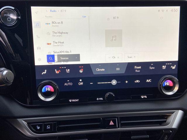 2026 Lexus RX 450h+ Luxury