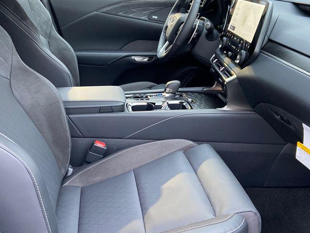2026 Lexus RX 450h+ Luxury