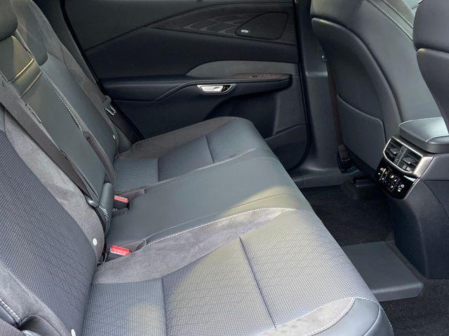 2026 Lexus RX 450h+ Luxury