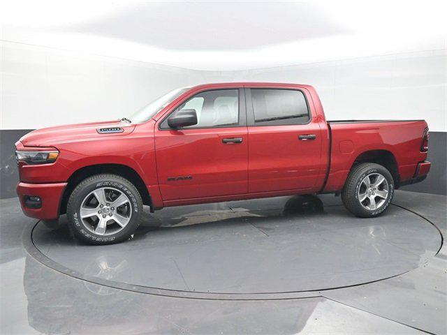 2026 RAM Ram 1500 RAM 1500 EXPRESS CREW CAB 4X2 57 BOX