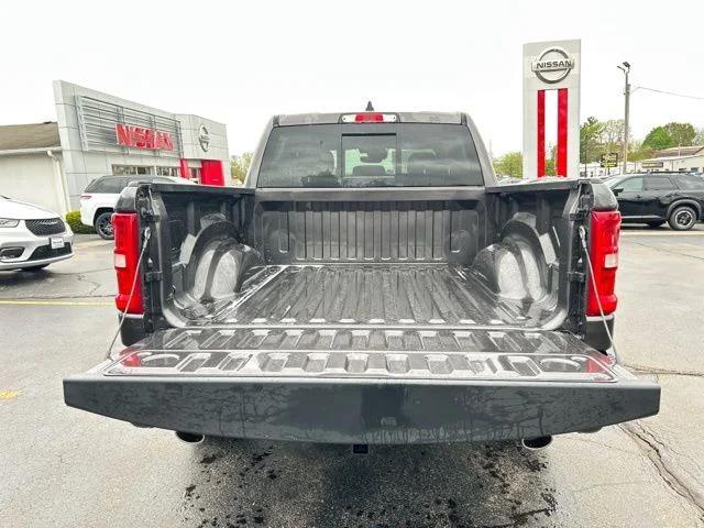 2026 Ram 1500 Big Horn Crew Cab 4x4 5'7" Box