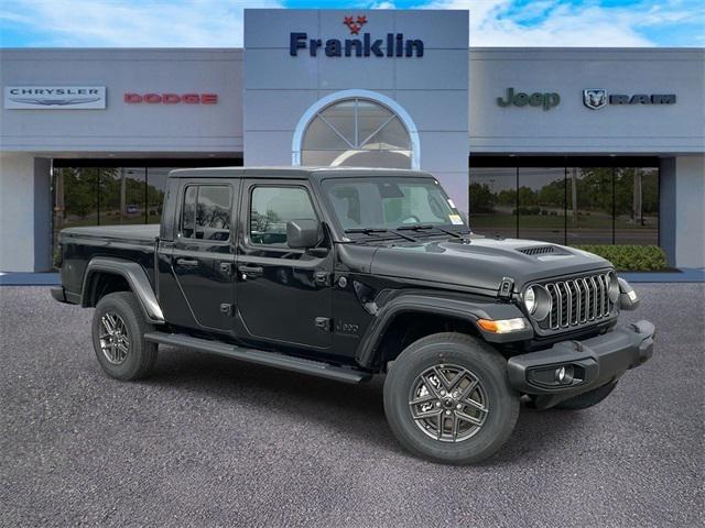 2026 Jeep Gladiator GLADIATOR SPORT S 4X4 2026 Jeep Gladiator GLADIATOR SPORT S 4X4