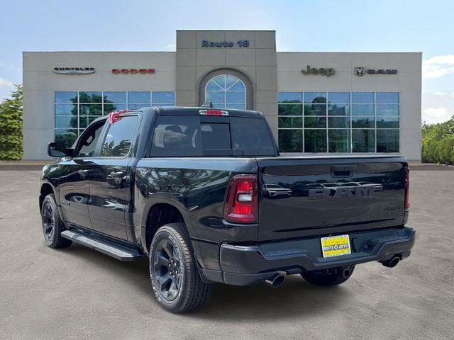 2026 RAM 1500 RAM 1500 EXPRESS CREW CAB 4X4 57 BOX
