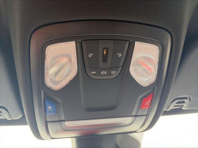 2026 Ram 1500 Tradesman Crew Cab 4x4 5'7" Box