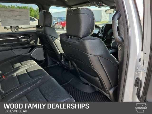 2026 Ram 1500 Laramie Crew Cab 4x4 5'7" Box