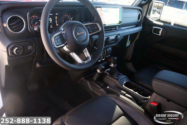 2026 Jeep Wrangler 4-Door Sahara 4x4