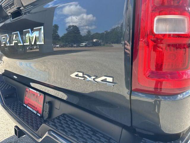 2026 Ram 1500 Laramie Crew Cab 4x4 5'7" Box