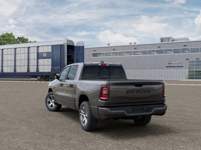 2026 RAM 1500 RAM 1500 EXPRESS CREW CAB 4X2 57 BOX