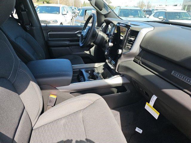2026 Ram 1500 Big Horn Crew Cab 4x4 6'4" Box