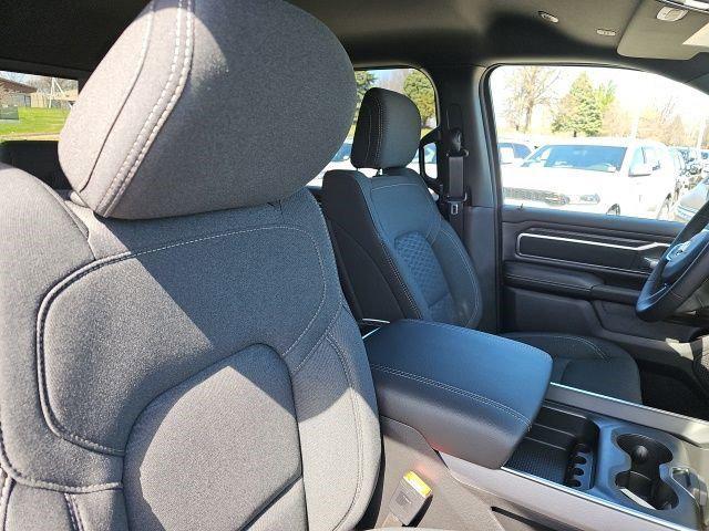 2026 Ram 1500 Big Horn Crew Cab 4x4 6'4" Box