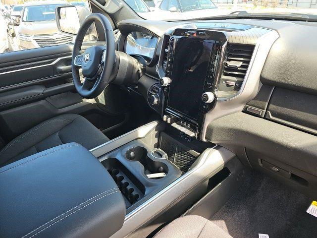 2026 Ram 1500 Big Horn Crew Cab 4x4 6'4" Box