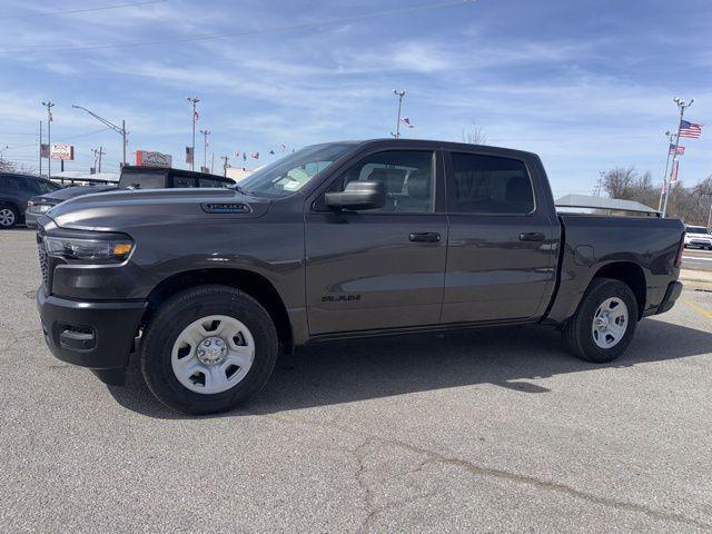 2026 RAM Ram 1500 RAM 1500 TRADESMAN CREW CAB 4X2 57 BOX