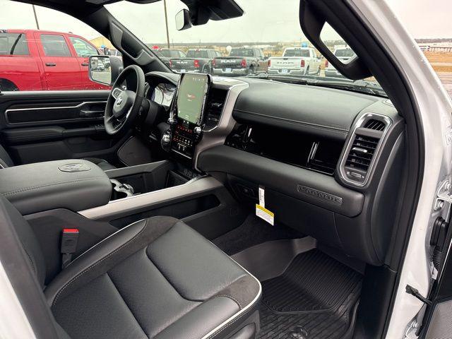 2026 Ram 1500 Laramie Crew Cab 4x4 5'7" Box