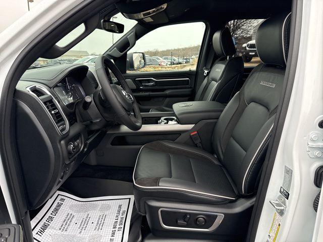 2026 Ram 1500 Laramie Crew Cab 4x4 5'7" Box