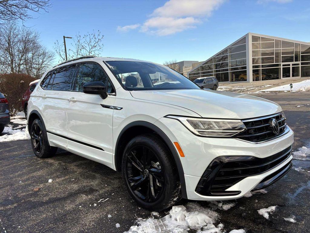 /2023 Volkswagen Tiguan