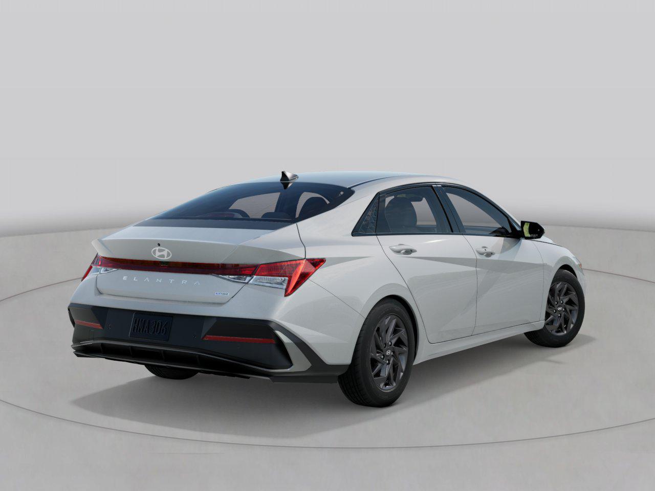 2026 Hyundai Elantra Hybrid Blue photo 2