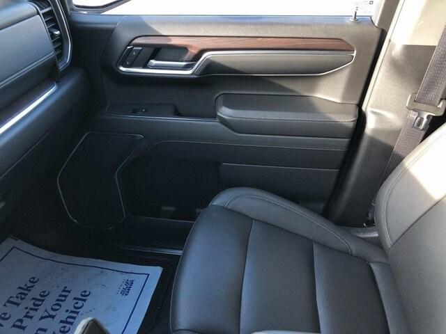 2024 GMC Sierra 1500 4WD Crew Cab Short Box SLT